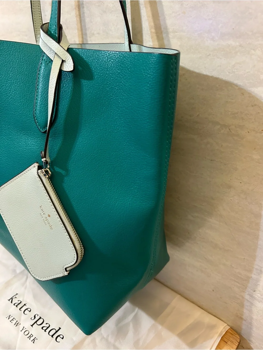 Kate Spade New York Ava Reversible Tote. Dual Tone Design